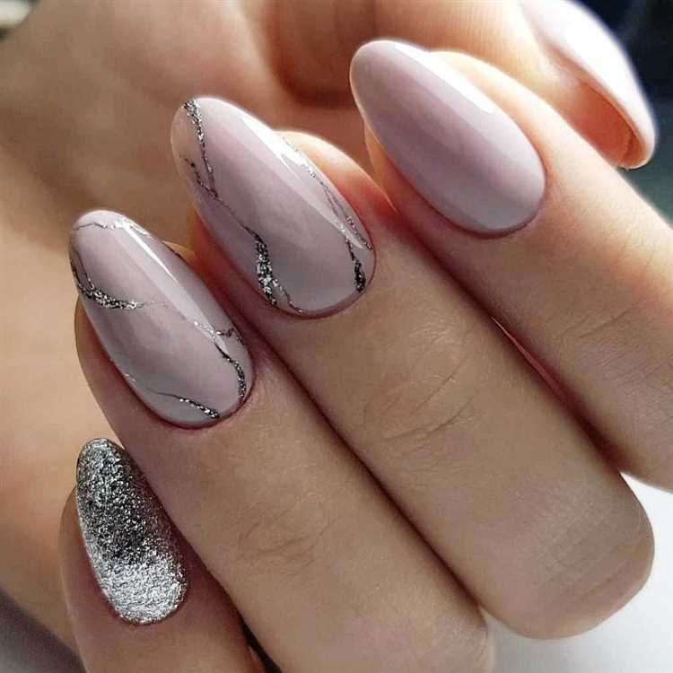 Тренды в дизайне ногтей для создания нежного и женственного образа