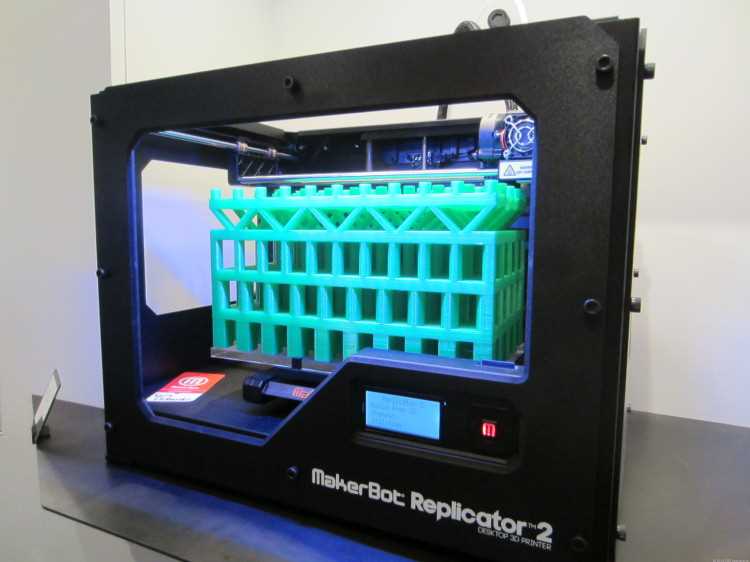 История возникновения технологии 3D-печати в мире маникюра